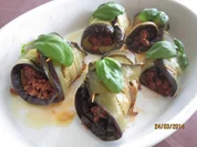 Auberginenrollen mit Hackfleisch - Rezept