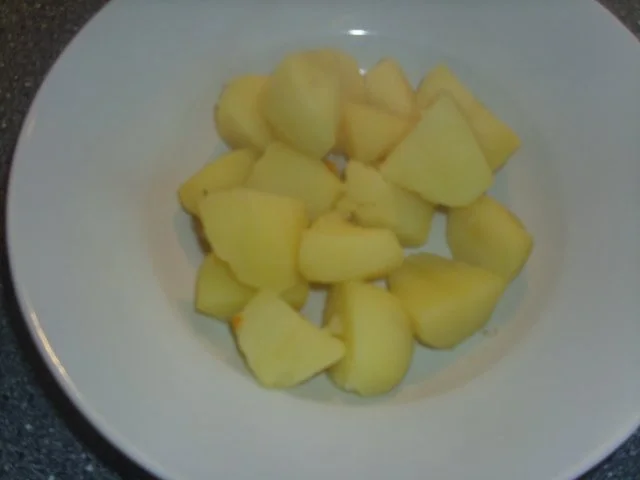 Rezept: Eier in einer Kapern-Senf Soße Bild Nr. 3 Eier in einer Kapern-Senf Soße - Rezept - Bild Nr. 3