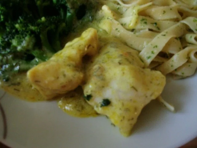 Steinbeißerfilet in Weisswein-Sauce mit Butterbroccoli und Bandnudeln - Rezept - Bild Nr. 13