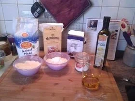 Rezept: Frühlingstorte (mit Schokoladigem Inhalt) Bild Nr. 2 Frühlingstorte (mit Schokoladigem Inhalt) - Rezept - Bild Nr. 2