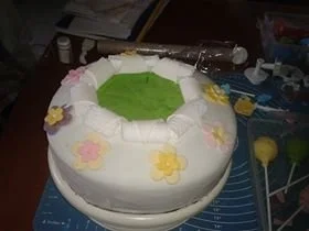 Rezept: Frühlingstorte (mit Schokoladigem Inhalt) Bild Nr. 11 Frühlingstorte (mit Schokoladigem Inhalt) - Rezept - Bild Nr. 11