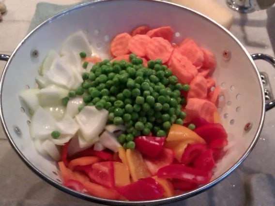 Rezept: Gemüse Süß-Sauer mit Mie-Nudeln Bild Nr. 2 Gemüse Süß-Sauer mit Mie-Nudeln - Rezept - Bild Nr. 2