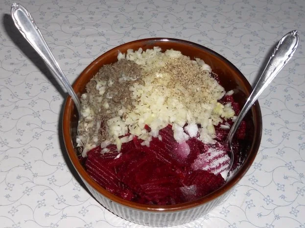 Rote - Beete - Salat à la "Oòrndrasch" (Rzpt. um 1977) - Rezept - Bild Nr. 19