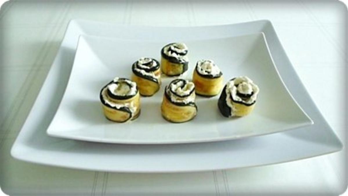 Party  Zucchiniröllchen mit Frischkäse gefüllt - Rezept - Bild Nr. 14