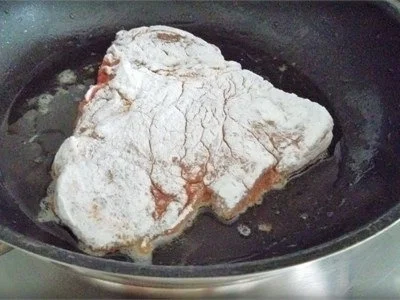 Rezept: Schweinekotelett mit Kartoffelbällchen und Paprikasalat Bild Nr. 10 Schweinekotelett mit Kartoffelbällchen und Paprikasalat - Rezept - Bild Nr. 10