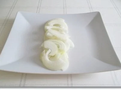 Rezept: Bunter Paprikasalat mit Zwiebeln Bild Nr. 3 Bunter Paprikasalat mit Zwiebeln - Rezept - Bild Nr. 3