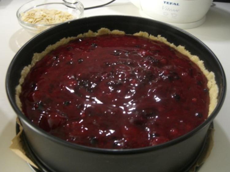 Rote-Grütze-Streuselkuchen - Rezept mit Bild - kochbar.de