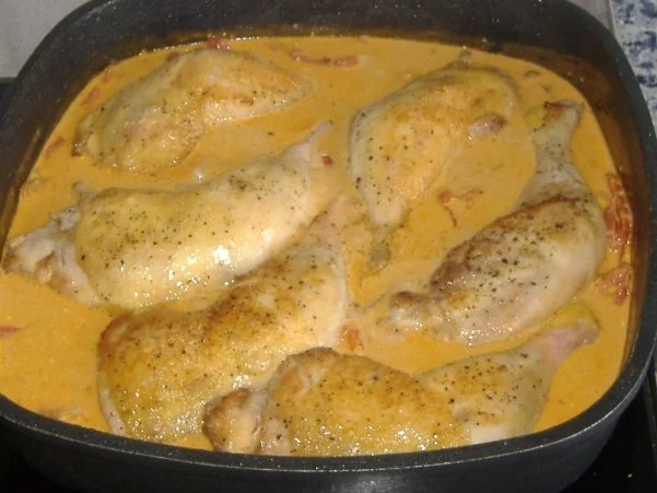 Maispoulardenkeulen in  Paprikasauce - Rezept - Bild Nr. 4