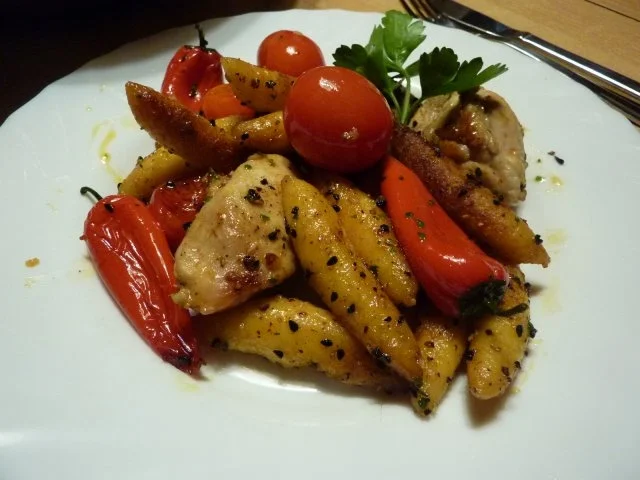 FL/Pute: Putenpfanne mit Schupfnudeln - Rezept