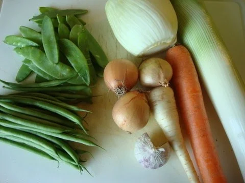 Frühlingssuppe mit Einlage - Rezept - Bild Nr. 3