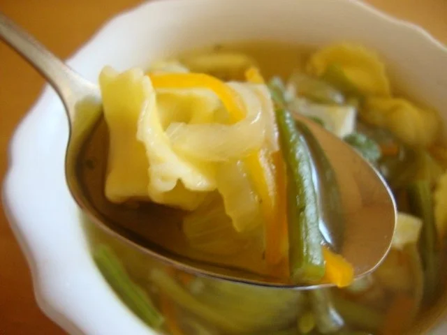 Frühlingssuppe mit Einlage - Rezept - Bild Nr. 2