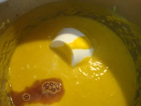 Rezept: feines Möhrensüppchen mit Ricotta Bild Nr. 13 feines Möhrensüppchen mit Ricotta - Rezept - Bild Nr. 13