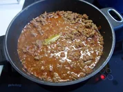 Bologneser Soße mit Salami und Rotwein - Rezept