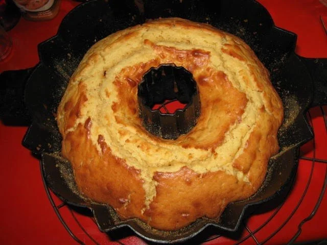 Schokoladen - Gugelhupf mit Buttermilch - Rezept - Bild Nr. 11