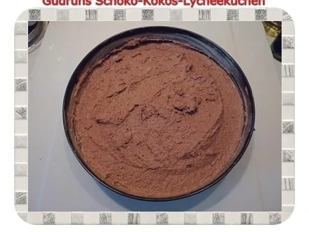 Rezept: Kuchen: Schoko-Kokos-Lycheekuchen Bild Nr. 10 Kuchen: Schoko-Kokos-Lycheekuchen - Rezept - Bild Nr. 10