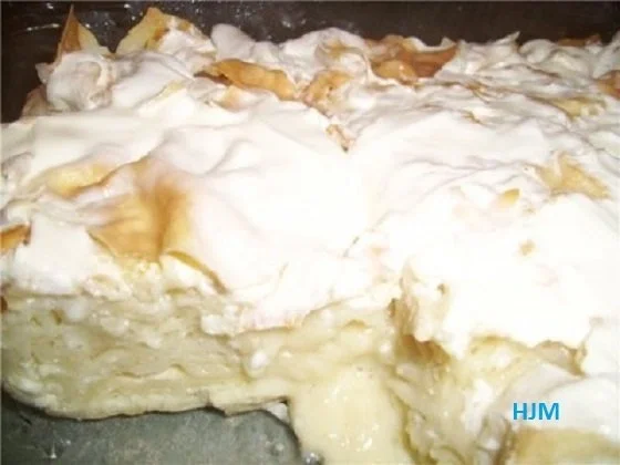 Reisauflauf mit Waldmeister und Rhabarber - Rezept