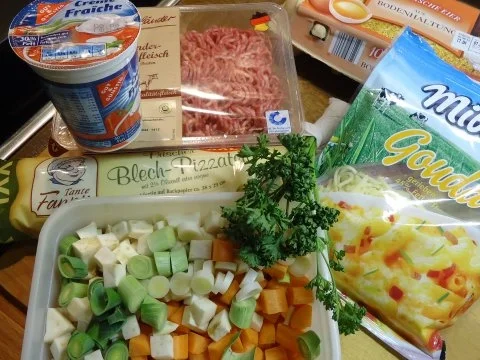 Rezept: Hackfleisch-Gemüse-Kuchen Bild Nr. 2 Hackfleisch-Gemüse-Kuchen - Rezept - Bild Nr. 2