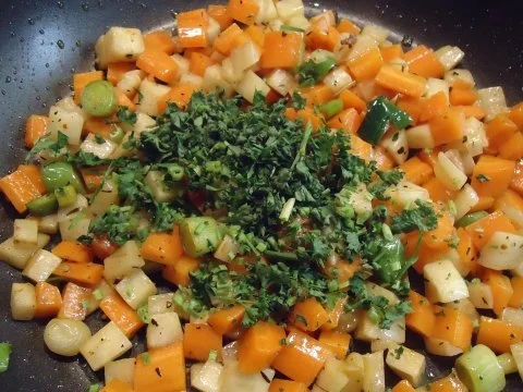 Rezept: Hackfleisch-Gemüse-Kuchen Bild Nr. 9 Hackfleisch-Gemüse-Kuchen - Rezept - Bild Nr. 9