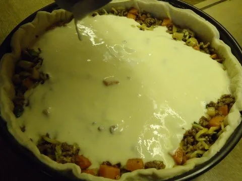 Rezept: Hackfleisch-Gemüse-Kuchen Bild Nr. 14 Hackfleisch-Gemüse-Kuchen - Rezept - Bild Nr. 14