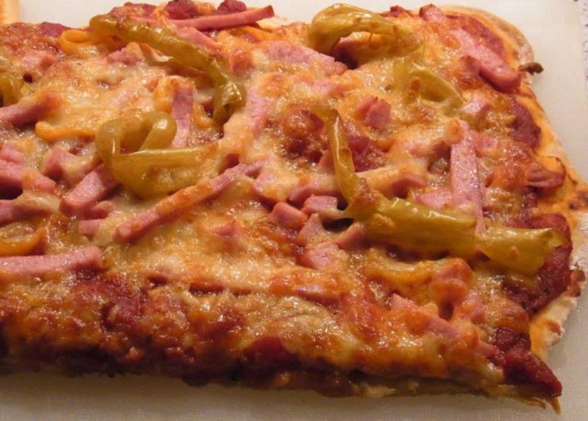 Grundrezept Pizzateig - Rezept