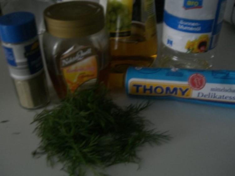 Gebeizter Lachs an Rösti mit Senf Honig Soße und Schmand Dip - einfach ...