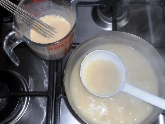 Putenrollbraten in Sahnesauce à la "Oòrndrasch"...( Rzpt. um 1990) - Rezept - Bild Nr. 34