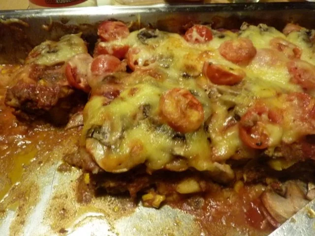 Rezept: FL:Rind/Schwein: Hackkuchen überbacken Bild Nr. 12 FL:Rind/Schwein: Hackkuchen überbacken - Rezept - Bild Nr. 12