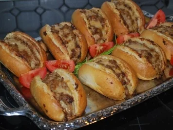 Rezept: Hack-Baguettes, provenzalisch Hack-Baguettes, provenzalisch - Rezept