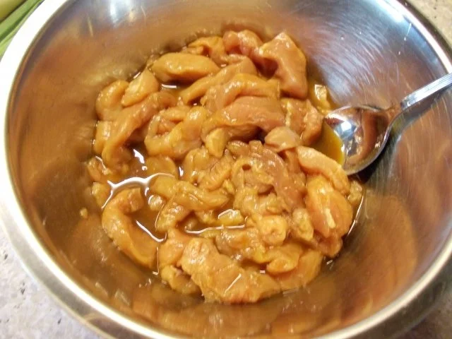 Rezept: Schweinefleisch mit Zuckerschoten Bild Nr. 3 Schweinefleisch mit Zuckerschoten - Rezept - Bild Nr. 3