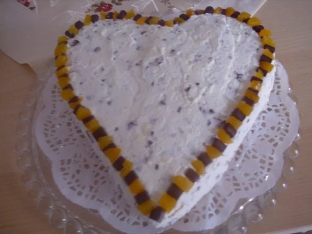 Rezept: Aprikosen-Stracciatella Torte Bild Nr. 8 Aprikosen-Stracciatella Torte - Rezept - Bild Nr. 8