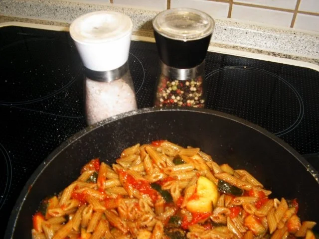 Zucchini-Nudel-Auflauf - Rezept - Bild Nr. 6