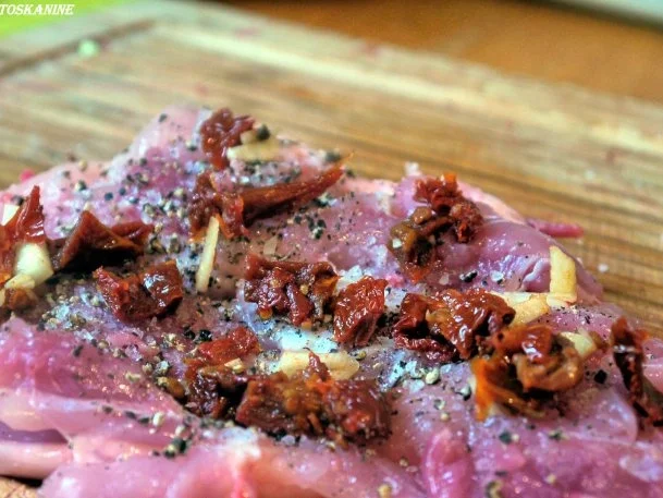 Geschmorte Hähnchenschenkel mit breiten Schnittbohnen - Rezept - Bild Nr. 5