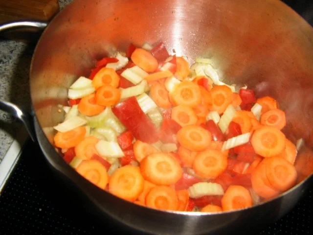 Rezept: Erbsen- Nudelsuppe Bild Nr. 5 Erbsen- Nudelsuppe - Rezept - Bild Nr. 5