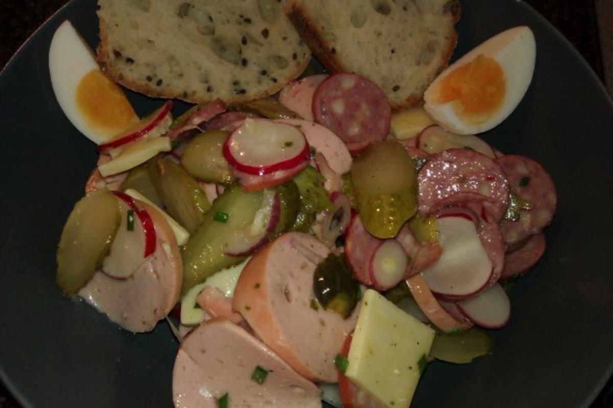 Wurstsalat "Der Andere" :-) - Rezept - Bild Nr. 2