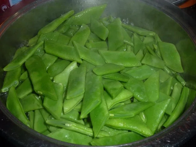 Beilage: Stangenbohnen in Bärlauchbéchamel - Rezept - Bild Nr. 2