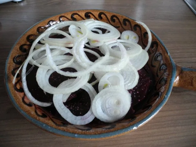 Vegan : Seitan - Porree - Frikassee auf getostetem Vinschgauerle - Rezept - Bild Nr. 3