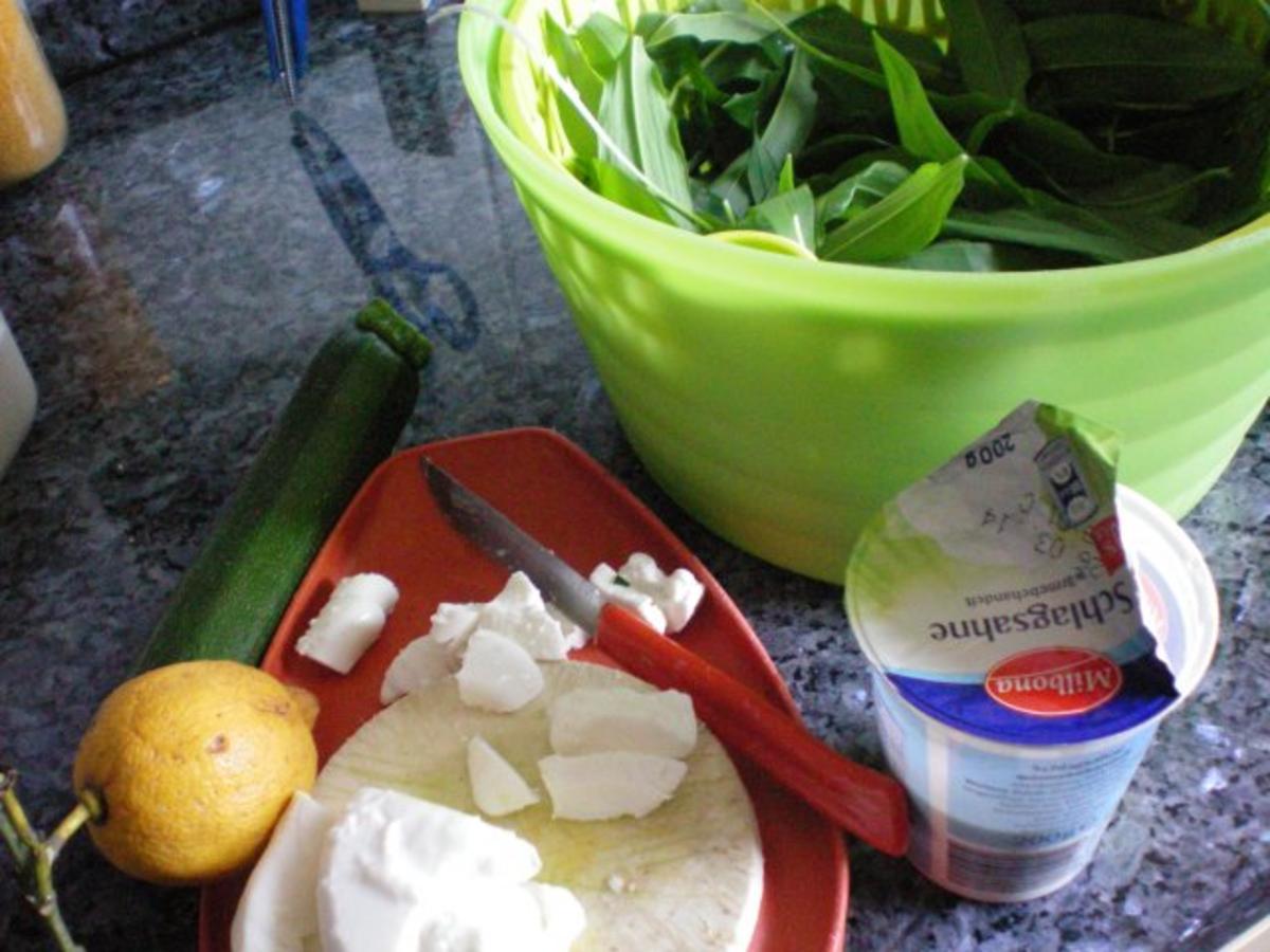 Salat: Zucchini-Bärlauchsalat mit Büffelmozzarella - Rezept - Bild Nr. 2