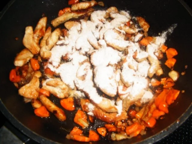 Rezept: Gefüllte Mairübchen mit Putengeschnetzelten Bild Nr. 8 Gefüllte Mairübchen mit Putengeschnetzelten - Rezept - Bild Nr. 8