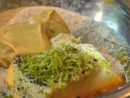 Rotbarschfilet mit Senf-Thymian-Kruste auf Gemüse-Quinoa - Rezept - Bild Nr. 3