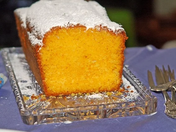 Rezept: HIPPER KAROTTENKUCHEN HIPPER KAROTTENKUCHEN - Rezept