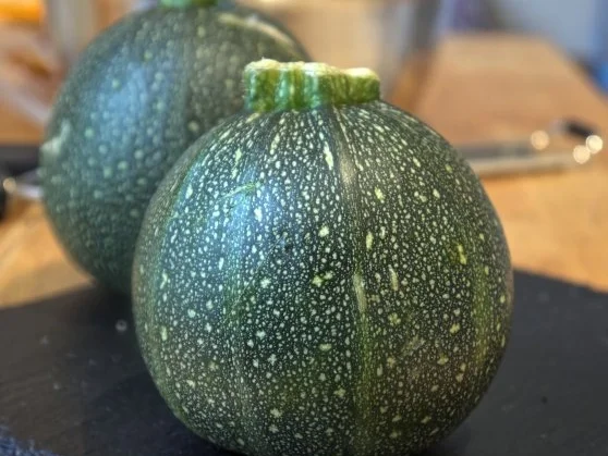 Gefüllte Zucchini mit Vanille-Tomaten - Rezept - Bild Nr. 2