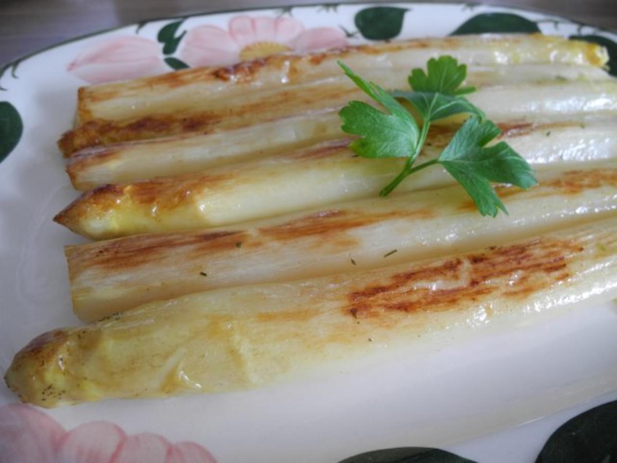 Vegan : Spargel in (veganer) Butter gebratenen  mit Kartoffel - Möhren - Beilage - Rezept - Bild Nr. 3