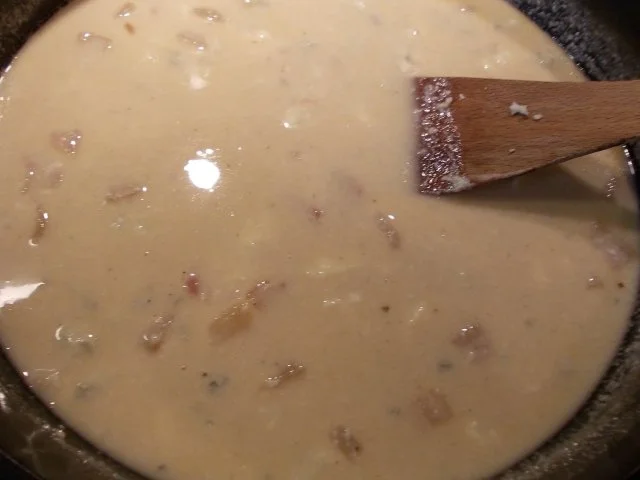 Gebackener Chicoree mit Tomaten in Gorgonzola-Schinken-Walnußsoße - Rezept - Bild Nr. 7