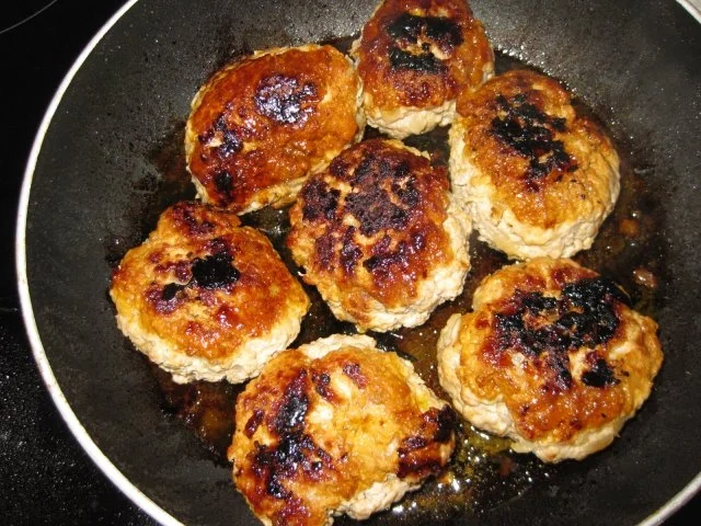 Rezept: Frikadellen Bild Nr. 2 Frikadellen - Rezept - Bild Nr. 2