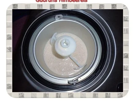 Rezept: Eis: Himbeereis Bild Nr. 4 Eis: Himbeereis - Rezept - Bild Nr. 4