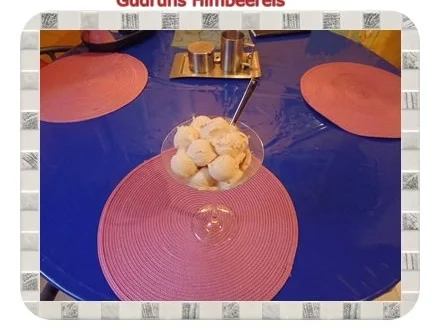 Rezept: Eis: Himbeereis Bild Nr. 8 Eis: Himbeereis - Rezept - Bild Nr. 8