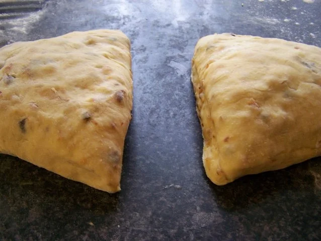 Rezept: geflochtenes Früchtebrot Bild Nr. 11 geflochtenes Früchtebrot - Rezept - Bild Nr. 11