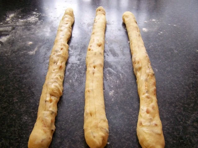 Rezept: geflochtenes Früchtebrot Bild Nr. 12 geflochtenes Früchtebrot - Rezept - Bild Nr. 12