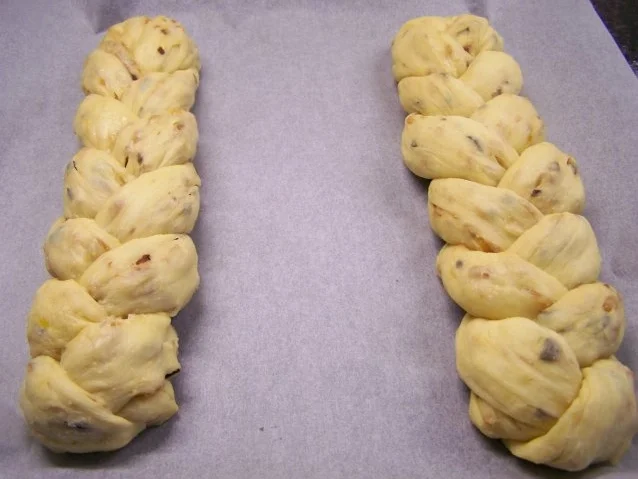 Rezept: geflochtenes Früchtebrot Bild Nr. 13 geflochtenes Früchtebrot - Rezept - Bild Nr. 13