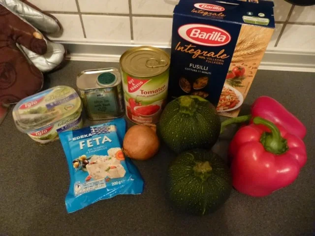 Rezept: Feta-Nudel-Auflauf Bild Nr. 2 Feta-Nudel-Auflauf - Rezept - Bild Nr. 2